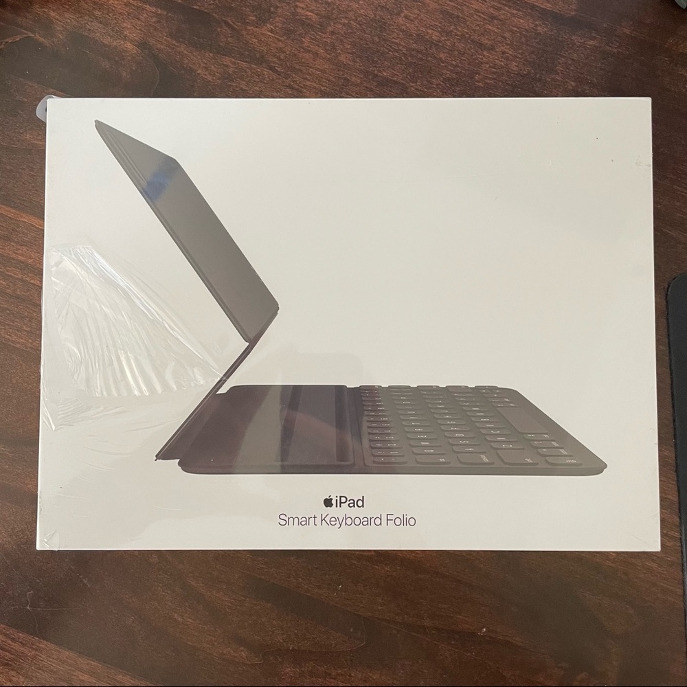Apple iPad Smart Keyboard Folio